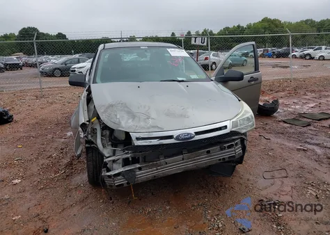 2008 Ford Focus Se/Ses из США, поврежденный, VIN 1FAHP35N28W136262